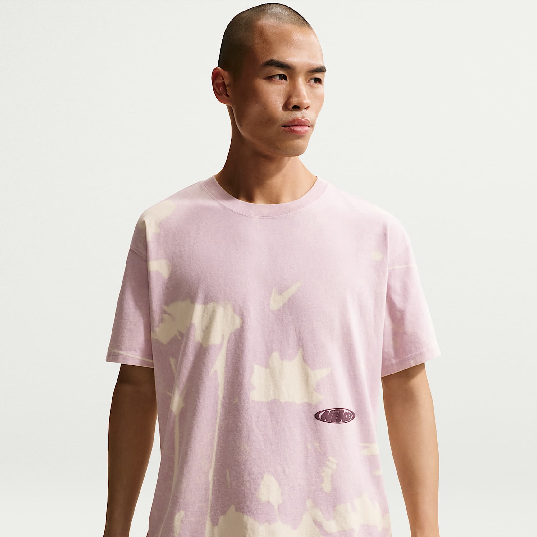 Nike Sportswear T-Shirt. Nike JP